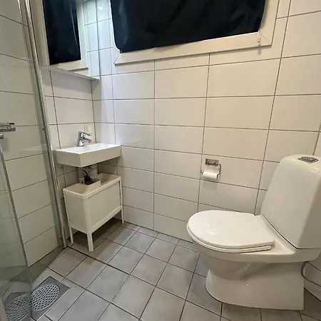 Palmesus! Hel 2 Mannsbolig 5 Sov 10 Senger * Kristiansand